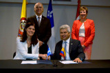 Énergies renouvelables: l’UQTR signe un accord de coopération avec la Colombie