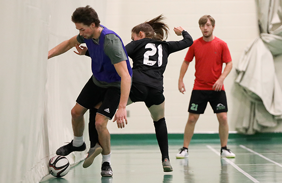 C’est le temps de s’inscrire à la ligue de soccer intra-muros!